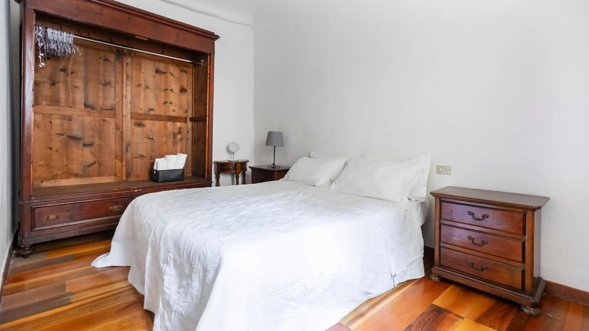 Ginori C Apartment Florence